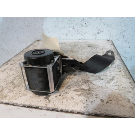 Ceinture arriere droit MAZDA 3 1