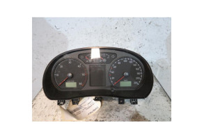 Compteur VOLKSWAGEN POLO 4 Photo n°2