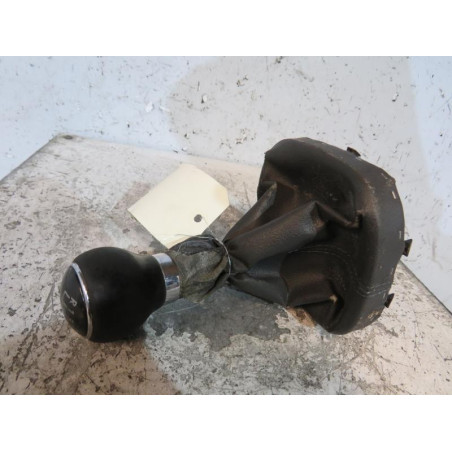 Pommeau de vitesses VOLKSWAGEN TOURAN 1