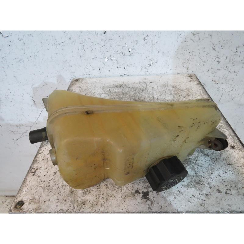 Vase d'expansion CITROEN XSARA PICASSO Photo n°1