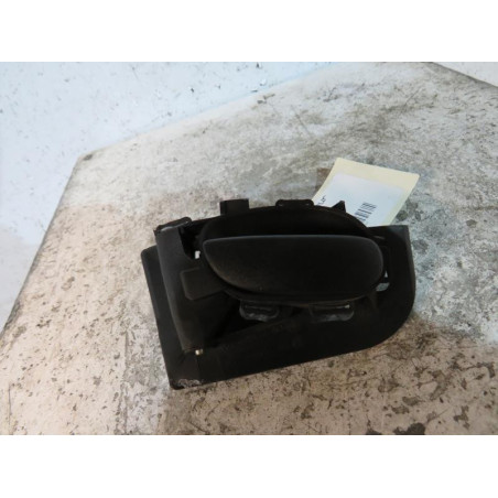 Poignee interieur arriere gauche PEUGEOT 206+