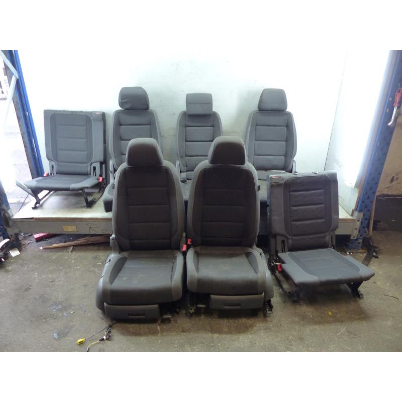 Interieur complet VOLKSWAGEN TOURAN 1 Photo n°1