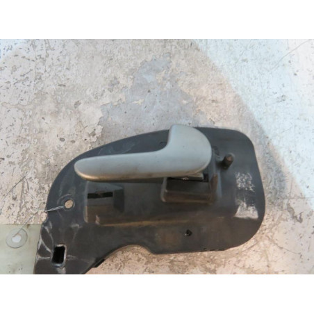 Poignee interieur avant droit OPEL CORSA C