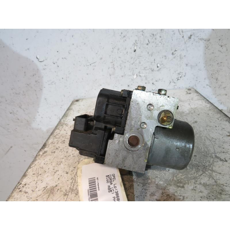 Bloc ABS (freins anti-blocage) OPEL CORSA C Photo n°1