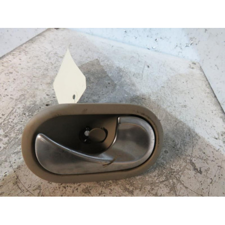 Poignee interieur arriere droit RENAULT SCENIC 2