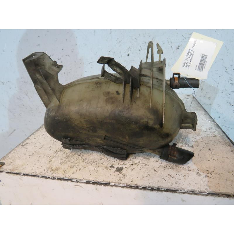 Vase d'expansion RENAULT MASTER 2 Photo n°1