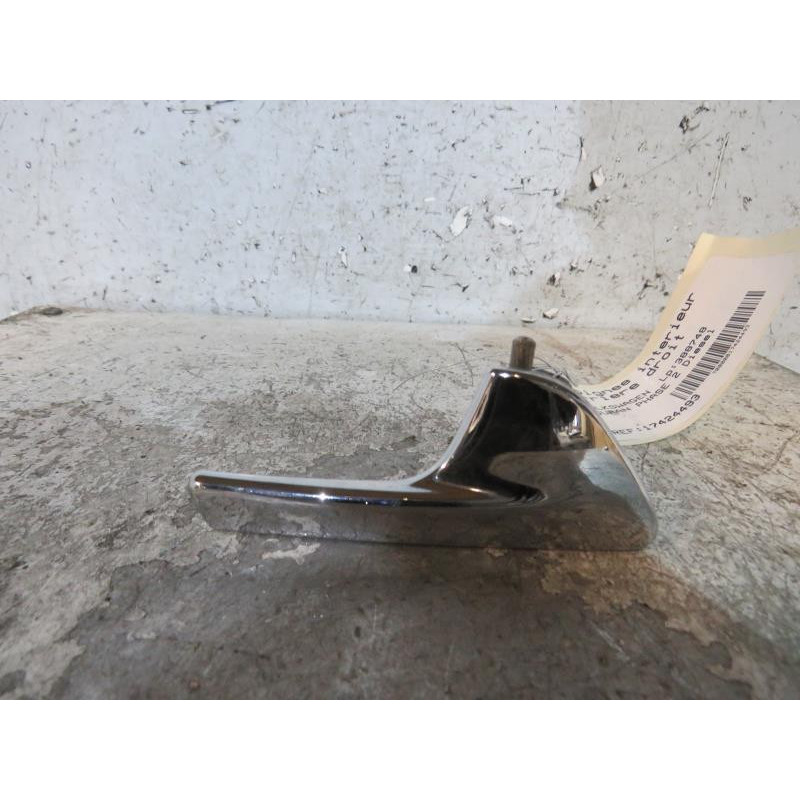 Poignee interieur arriere droit VOLKSWAGEN TOURAN 1 Photo n°1