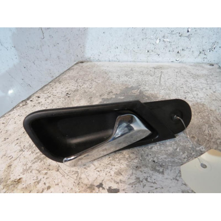Poignee interieur avant droit MERCEDES CLASSE CLK 208