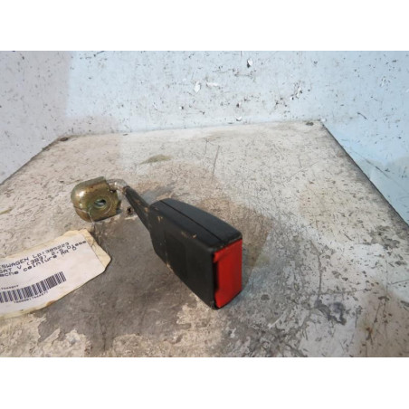 Attache ceinture arriere droit VOLKSWAGEN PASSAT 4