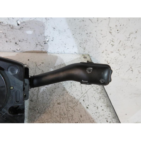 Com (Bloc Contacteur Tournant+Commodo Essuie Glace+Commodo Phare) VOLKSWAGEN PASSAT 4