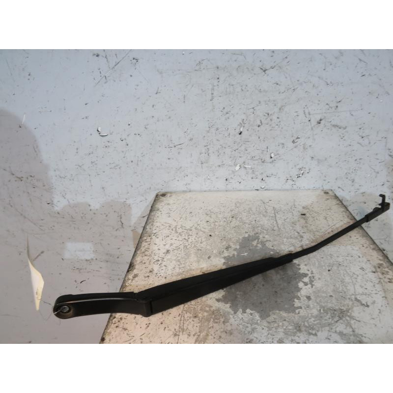 Bras essuie glace avant droit VOLKSWAGEN TOURAN 1 Photo n°1