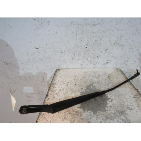 Bras essuie glace avant droit VOLKSWAGEN TOURAN 1