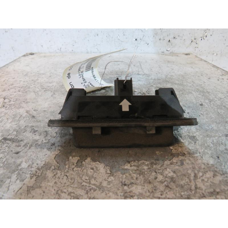 Bouton de coffre RENAULT GRAND ESPACE 4 Photo n°1