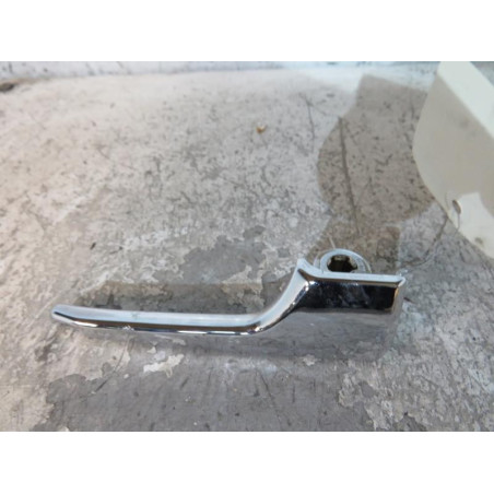 Poignee interieur avant droit OPEL ASTRA H