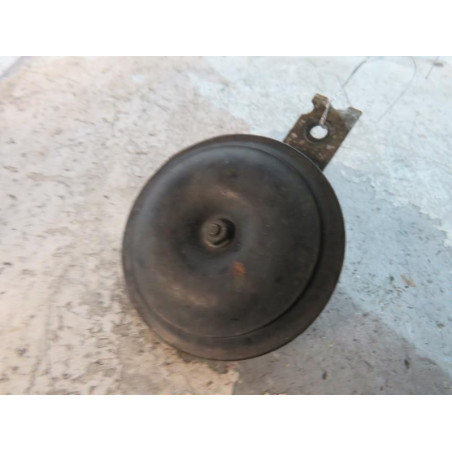 Avertisseur/Klaxon MAZDA 323 6