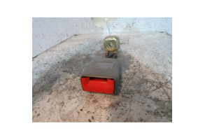 Attache ceinture arriere droit VOLKSWAGEN PASSAT 4 Photo n°1