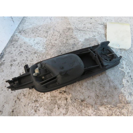 Poignee interieur avant droit AUDI A3 1