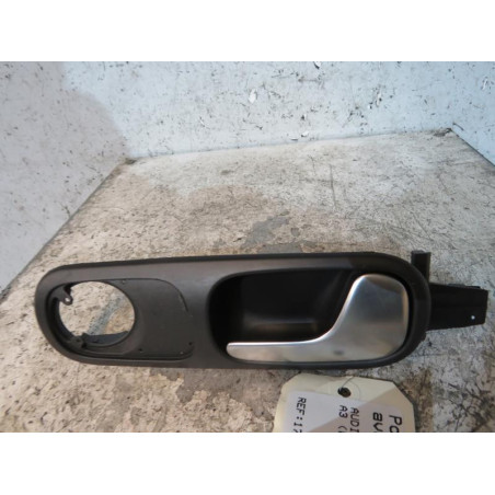 Poignee interieur avant droit AUDI A3 1