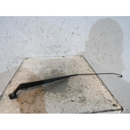 Bras essuie glace avant droit SUZUKI SWIFT 3