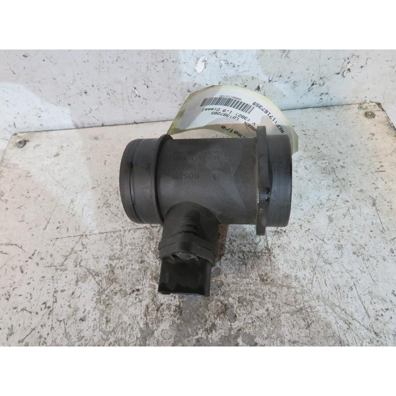 Debitmetre VOLKSWAGEN PASSAT 4 Photo n°1