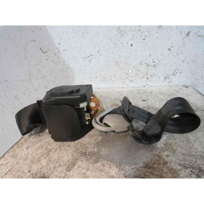 Ceinture arriere droit VOLKSWAGEN NEW BEETLE 1 Photo n°1