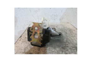 Ceinture arriere centrale RENAULT CLIO 2 Photo n°2