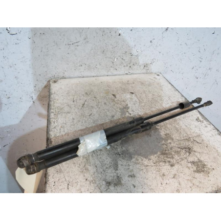 Verin de coffre VOLKSWAGEN PASSAT 4