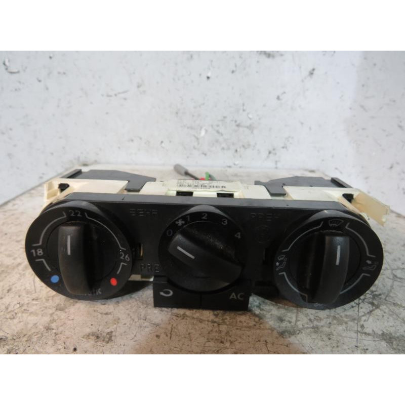 Commande chauffage VOLKSWAGEN POLO 4 Photo n°1