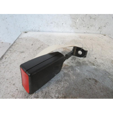 Attache ceinture arriere gauche OPEL ASTRA H