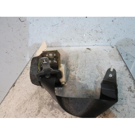 Ceinture arriere gauche FORD FOCUS 2