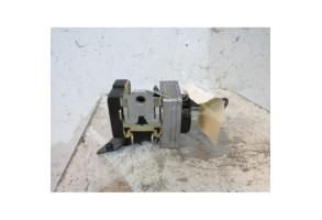 Ceinture arriere gauche VOLKSWAGEN PASSAT 4 Photo n°2