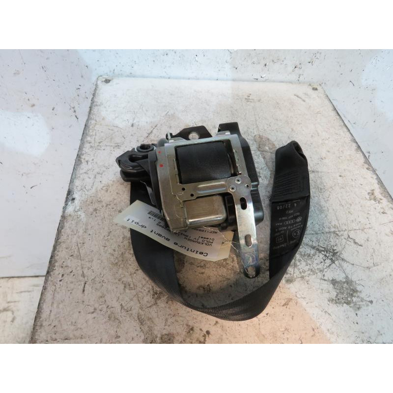 Ceinture avant droit VOLKSWAGEN POLO 4 Photo n°1