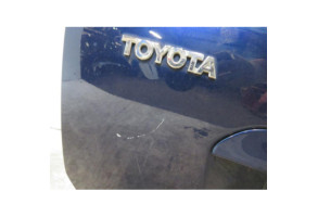 Malle/Hayon arriere TOYOTA COROLLA 10 Photo n°3