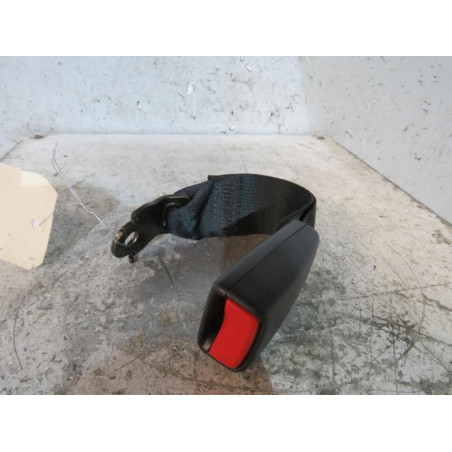Attache ceinture arriere droit TOYOTA COROLLA 10
