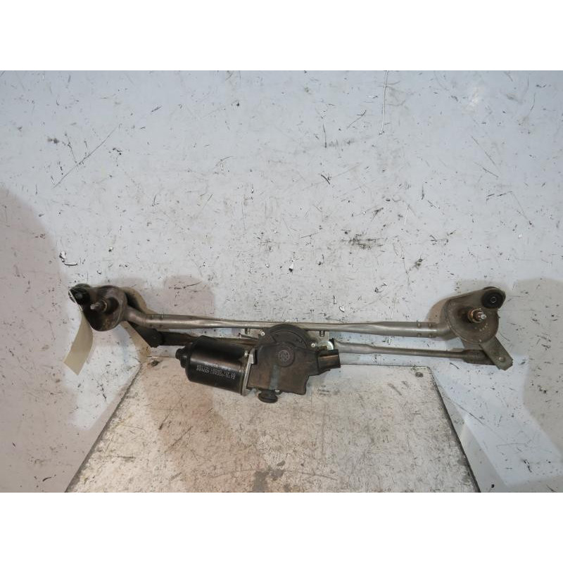 Moteur essuie glace avant TOYOTA COROLLA 10 Photo n°1