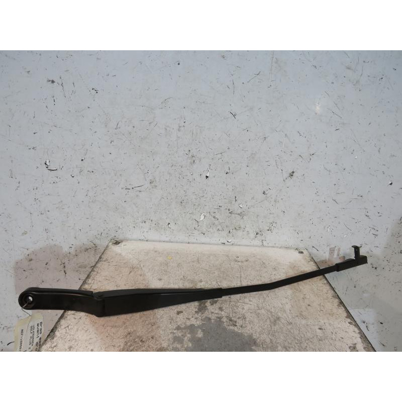 Bras essuie glace avant droit VOLKSWAGEN GOLF PLUS Photo n°1