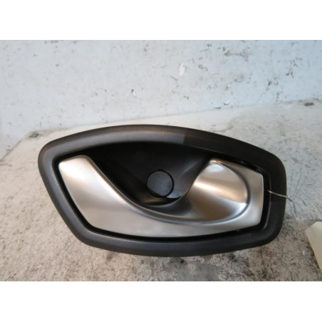 Poignee interieur avant droit RENAULT CLIO 4