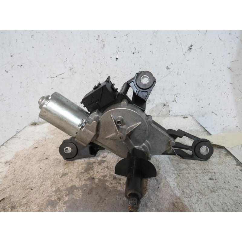 Moteur essuie glace arriere TOYOTA YARIS 2 Photo n°1
