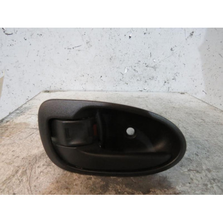 Poignee interieur arriere gauche TOYOTA YARIS 2