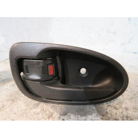 Poignee interieur avant gauche TOYOTA YARIS 2