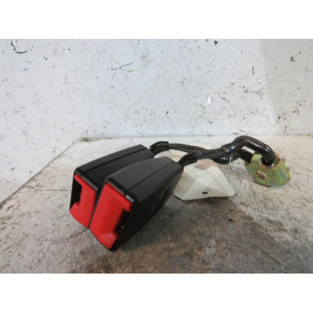 Attache ceinture arriere gauche VOLKSWAGEN POLO 4