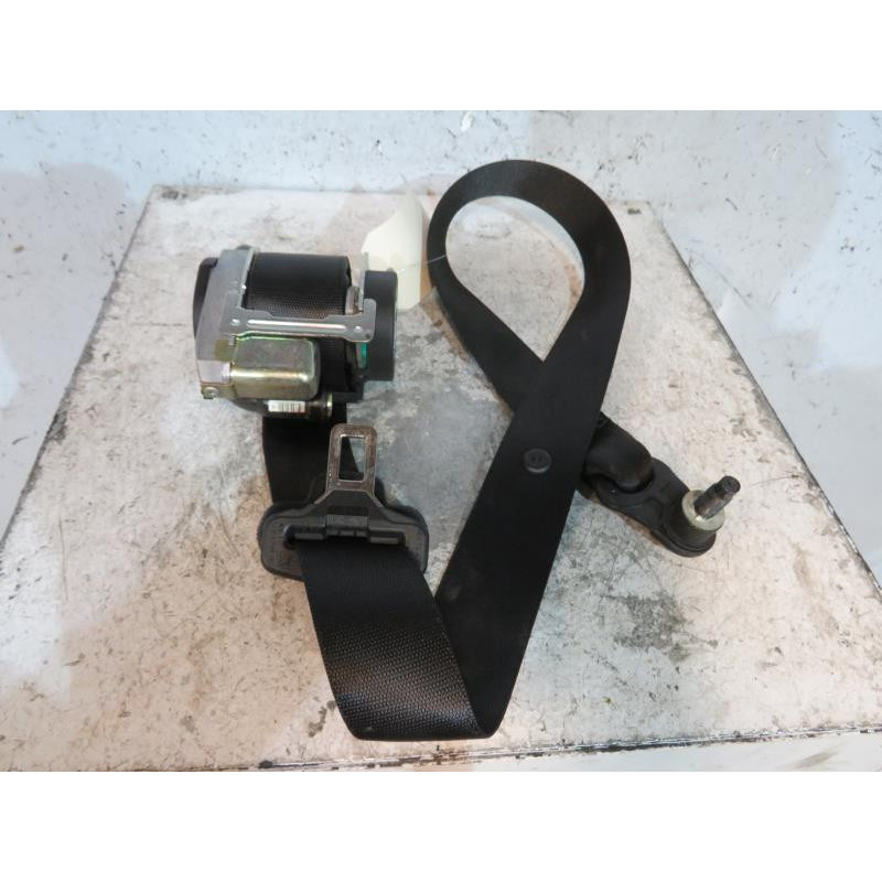Ceinture avant droit MERCEDES CLASSE A 169 Photo n°1