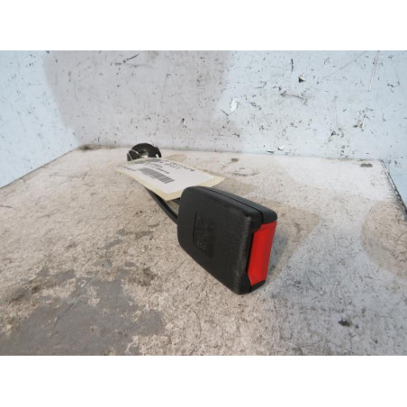 Attache ceinture arriere droit SEAT TOLEDO 2