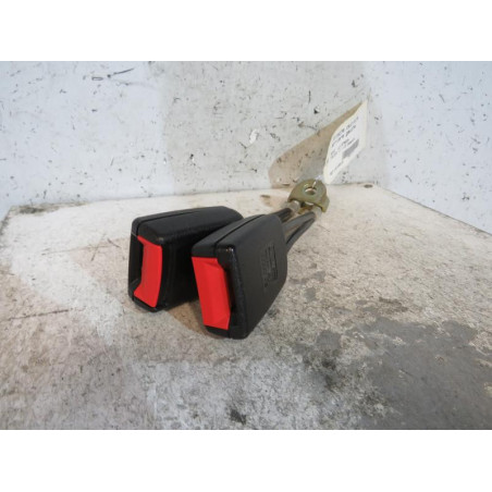 Attache ceinture arriere gauche SEAT TOLEDO 2