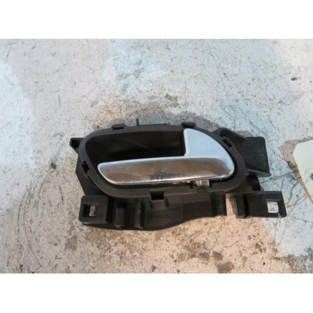 Poignee interieur arriere droit PEUGEOT 308 1