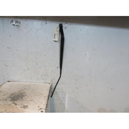 Bras essuie glace avant droit RENAULT MEGANE 3