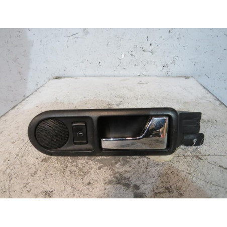 Poignee interieur arriere gauche VOLKSWAGEN GOLF 4
