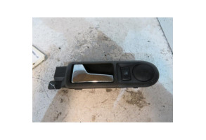 Poignee interieur arriere gauche VOLKSWAGEN GOLF 4 Photo n°1