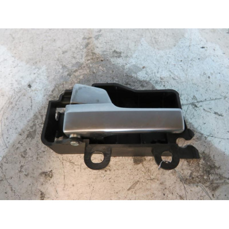 Poignee interieur avant gauche FORD FOCUS 2