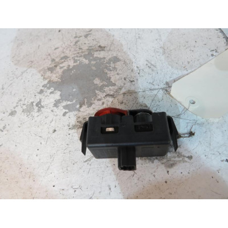 Bouton de warning RENAULT KANGOO 2